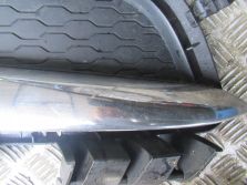 JAGUAR XF 2017 R. KRATKA ZDERZAKA PRAWA GX63-8B289-C