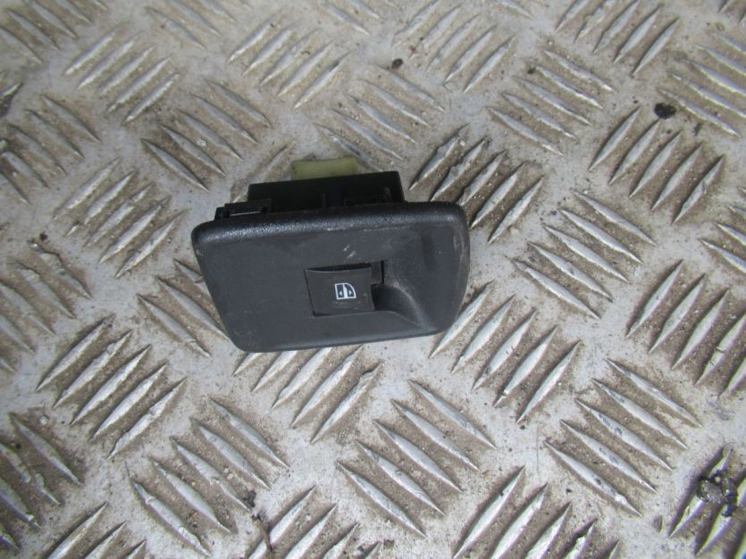 LOGAN II 2017 R. 1.2 R. PRZEŁĄCZNIK SZYB PRAWY PRZÓD