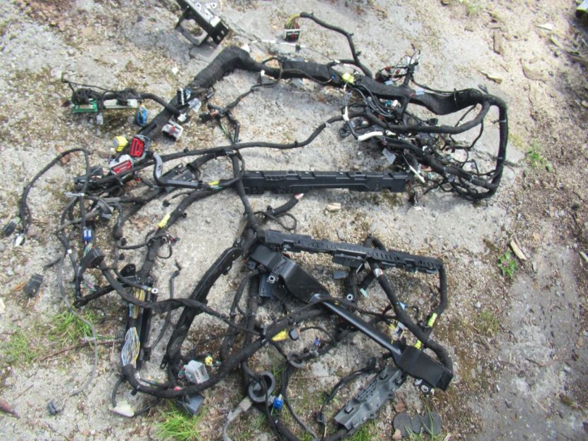 JEEP WRANGLER JL SAHARA 4D 2.2 D 2018+ WIAZKA INSTALACJA