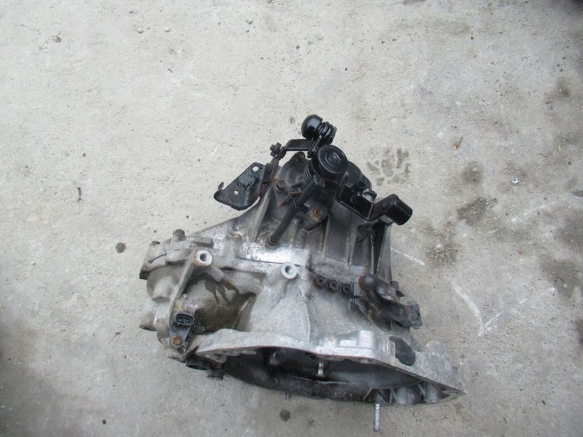 SUZUKI SWIFT MK6 1.3 16V 4X4 SKRZNIA BIEGÓW P34 WYSYŁK A