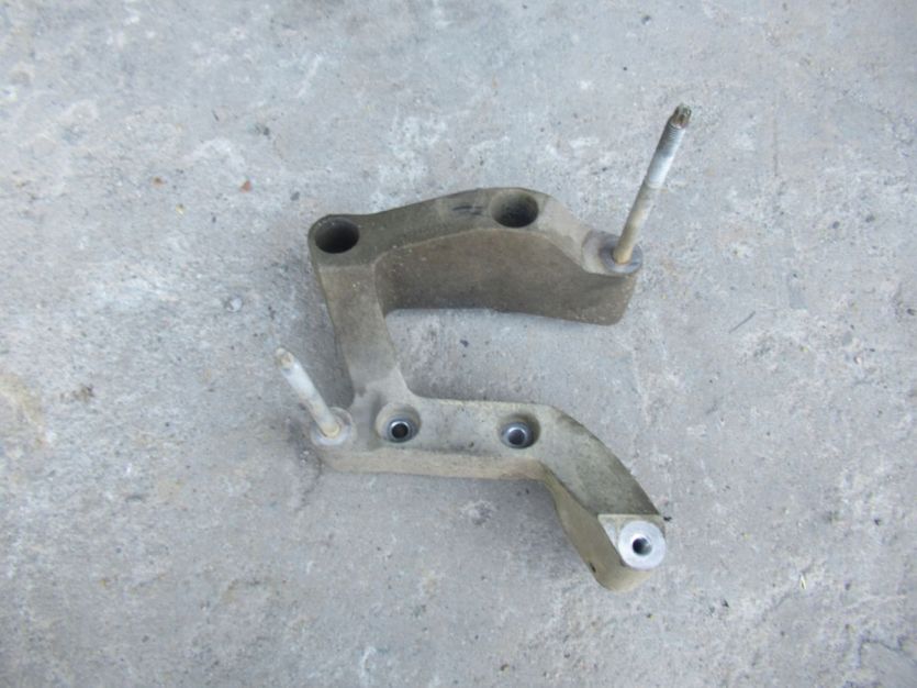 JEEP WRANGLER JL SAHARA 4D 2.2 D 2018+ SILNIK UCHWYT WSPORNIK 05281989AB