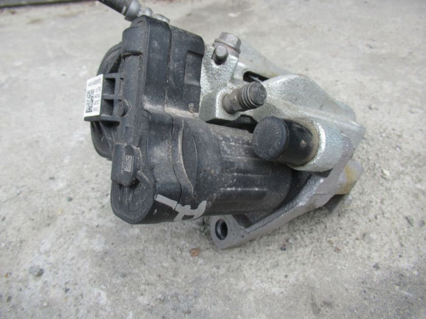 MG MG3 MG 3 1.5 HYBRID 2024 R. ZACISK HAMULCOWY PRAWY TYŁ 11267192