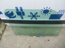 JEEP WRANGLER JL SAHARA 4D 2018 R. SZYBA PRAWY PRZÓD