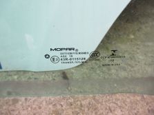 JEEP WRANGLER JL SAHARA 4D 2018 R. SZYBA LEWY PRZÓD