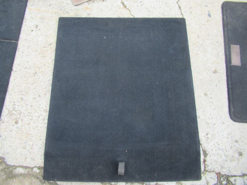 JEEP WRANGLER JL SAHARA 4D 2018 R. PODŁOGA BAGAŻNIKA