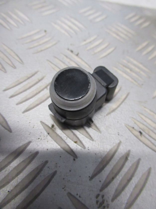 MASERATI GHIBLI CZUJNIK PDC PARKOWANIA PRZÓD 670005173