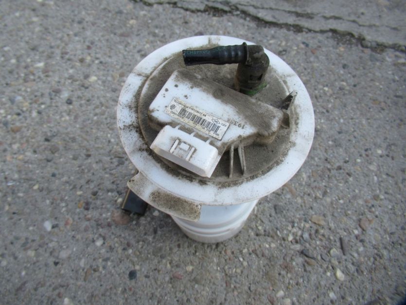 DACIA DOKKER LIFT LODGY 1.3 TCE POMPA PALIWA 127027452R