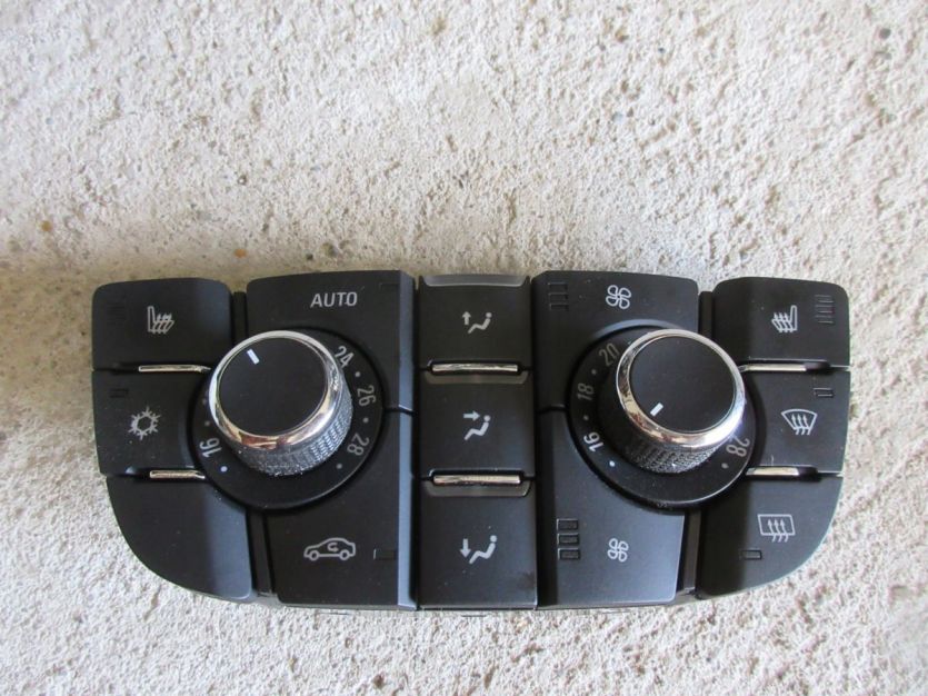 ASTRA J LIFT PRZEŁĄCZNIKI PANEL NAWIEWU