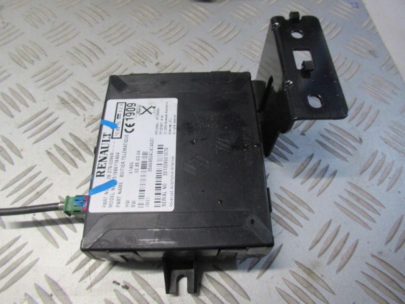 RENAULT KOLEOS I LIFT 2013 R. RADIO MODUŁ 282750296R