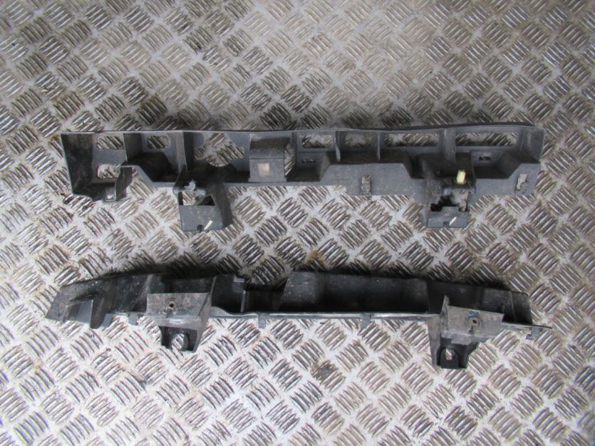 DACIA DOKKER BELKA POD ZDERZAK TYŁ