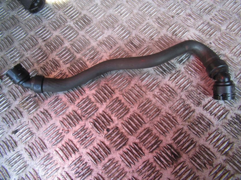 ASTRA K V 1.6 CDTI WĄŻ WODY PŁYNU 13373165