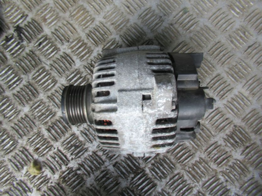 DACIA DUSTER I 2012 R. ALTERNATOR 1.6 16V 8200667608-C