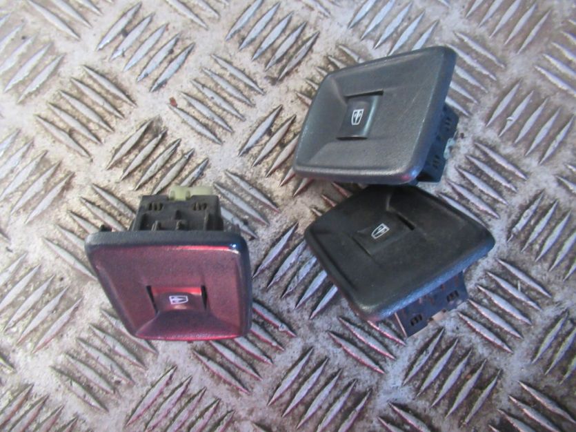 DACIA LODGY DOKKER PRZEŁĄCZNIK SZYBY PRAWY PRZÓD