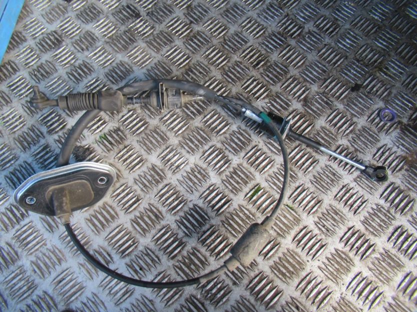 HYUNDAI VELOSTER LINKA ZMIANY BIEGÓW G4FJ 1.6 T-GDI 2013 R