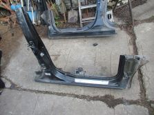 DACIA LODGY PRÓG PRAWY SŁUPEK