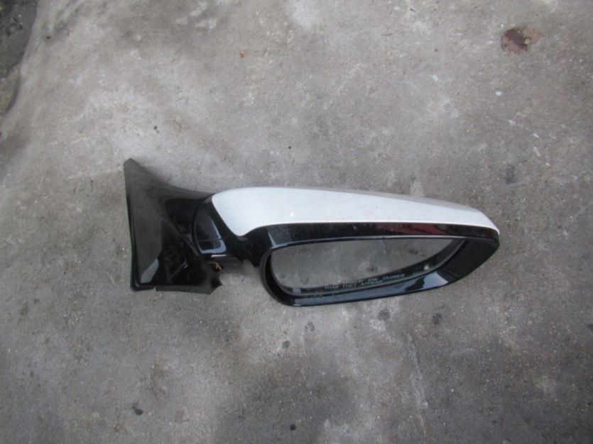 HYUNDAI VELOSTER LUSTERKO PRAWE 6PIN 2013 R SW2