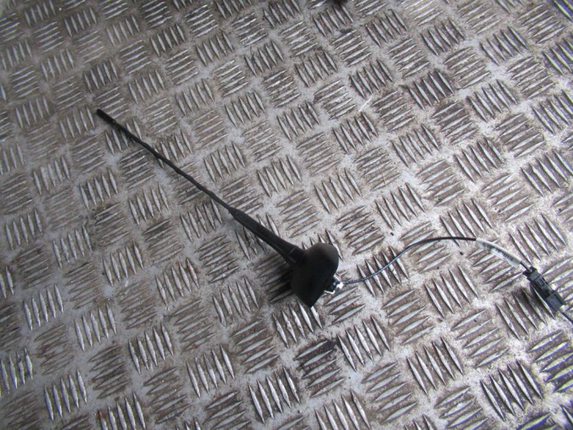 OPEL MERIVA B LIFT 1.4 T ANTENA