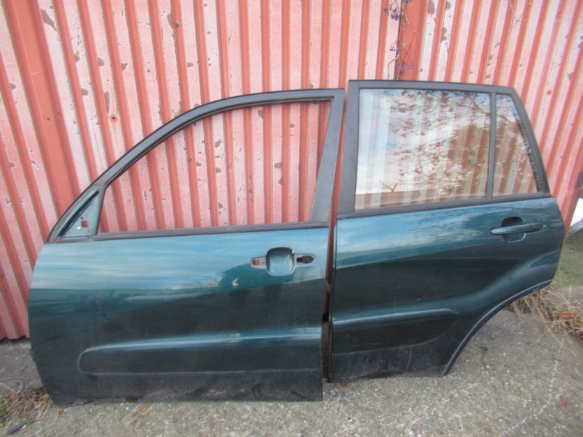 toyota rav4 II 5D rav-4 II 2.0 D 2002 R. DRZWI LEWY PRZÓD
