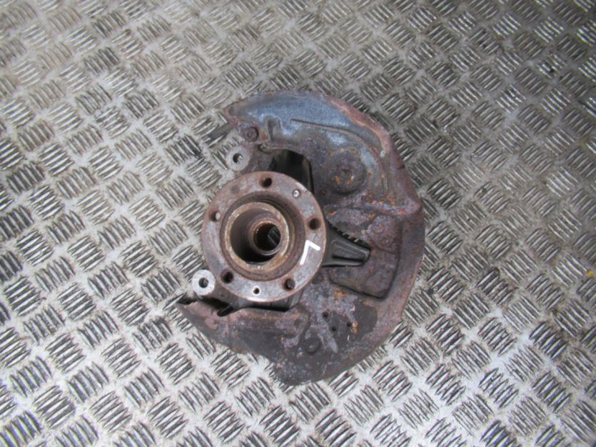 PEUGEOT 5008 II 2018 R. 1.2 THP ZWROTNICA LEWA