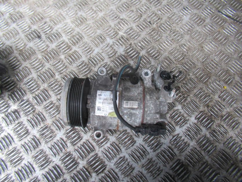 PEUGEOT 5008 II 2018 R. 1.2 THP KOMPRESOR KLIMATYZACJI 9812682180-00