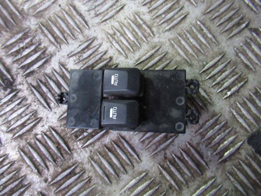 KIA CEED II HB 2014 R. PRZEŁACZNIK LEWY PRZÓD 93570-A2100