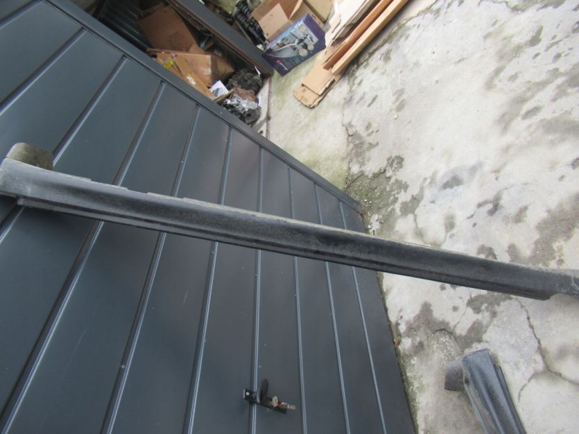 NISSAN JUKE I LIFT 2015 R. LISTWA PROGOWA PRÓG LEWY 76851-1KA6A