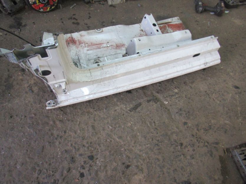 SEAT MII 3D PRÓG LEWY LB9A 2013 R.