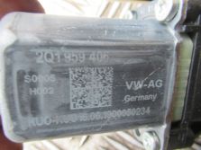 SKODA SCALA SILNICZEK SZYBY PRAWY PRZÓD 2Q1959406