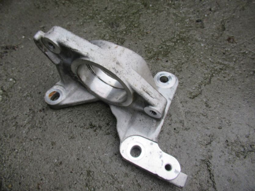 NISSAN JUKE I LIFT 2015 R. 1.2 DIG-T PODPORA PÓŁOŚI