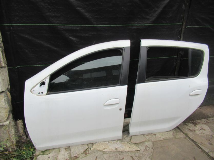 SANDERO II 2019 R. DRZWI LEWY TYŁ DV369