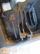 BMW E81 E87 5D 2.0 D ZAMEK LEWY PRZÓD 5PIN 7229461