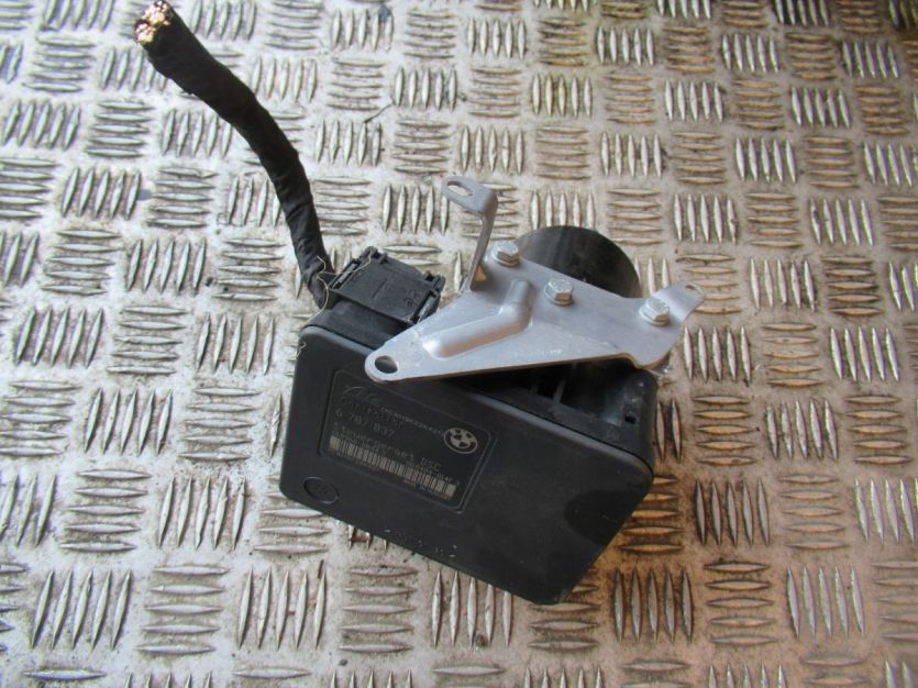 BMW E81 E87 5D POMPA ABS 3451- 6791521-01