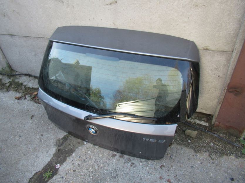 BMW E81 E87 5D SPACEGRAU KLAPA BAGAZNIKA