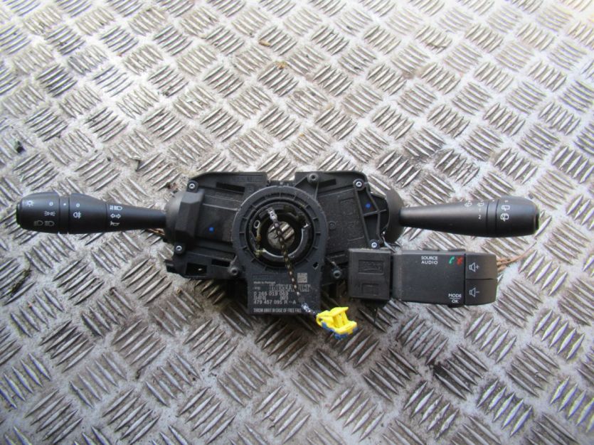 LOGAN II MCV KOMBI 2016 R. PRZEŁACZNIK POD KIEROWNICE