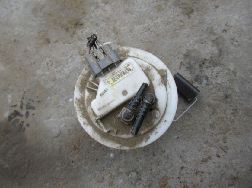 SANDERO II LIFT 2019 R. 0.9 TCE POMPA PALIWA 172027342R