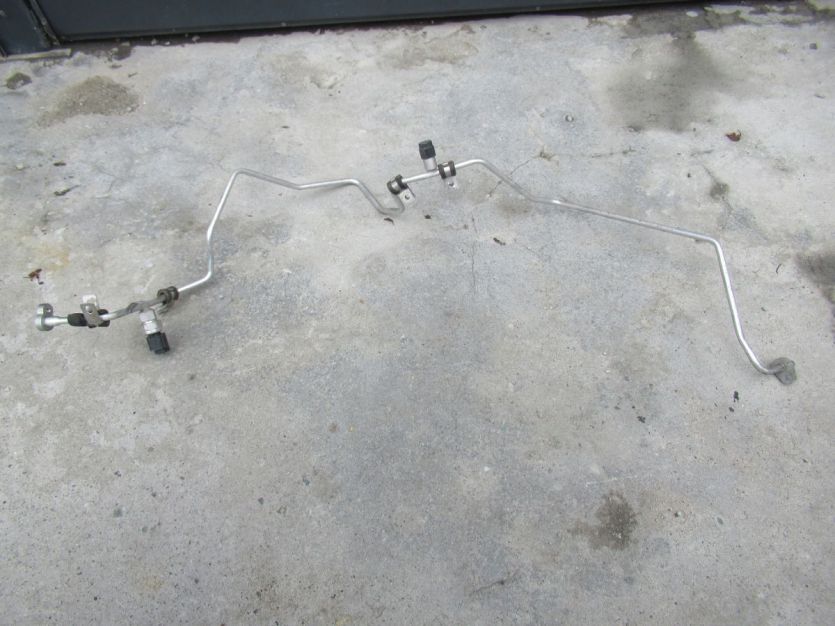 DACIA SANDERO II 1.2 16V RURKA PRZEWÓD KLIMATYZACJI 924403274R