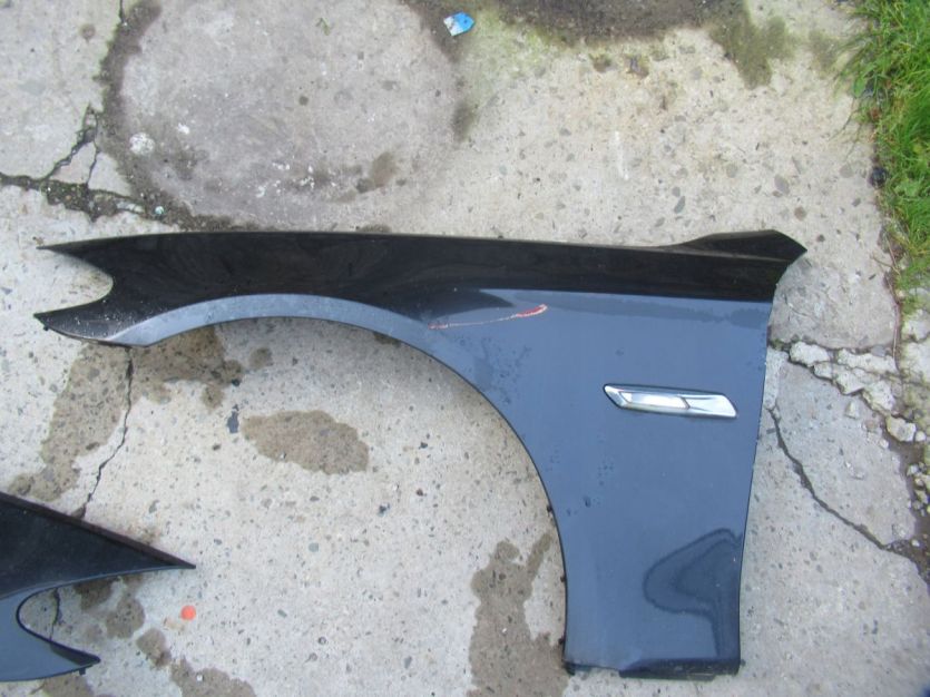 BMW F10 F11 M-PAKIET 2013 BŁOTNIK LEWY PRZÓD B90