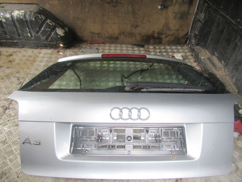 AUDI A3 8P 3D KLAPA BAGAŻNIKA LY7H