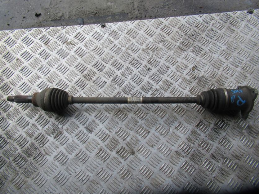 SUZUKI SX4 S-CROSS 13 - 16 1.6 DDIS półos prawy tył 44105-61m00