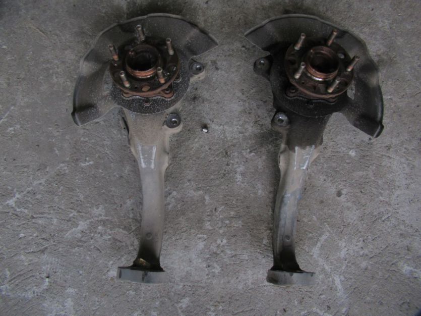 hyundai EQUUS GENESIS 2015 R. 5.0 ZWROTNICA LEWY PRZÓD