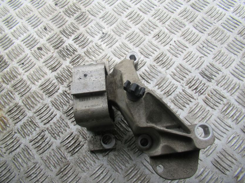 DACIA DUSTER I LIFT 1.6 16V PODUSZKA SILNIKA 112105867R-A