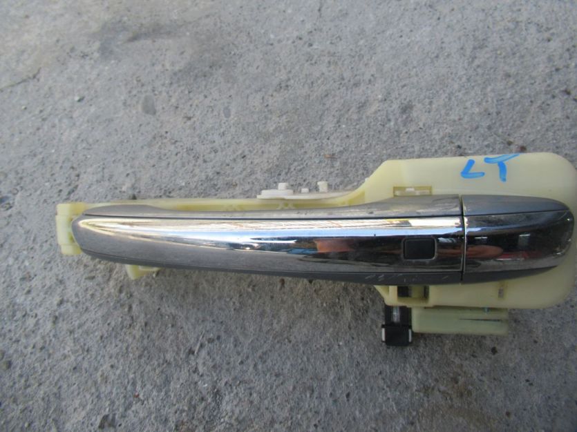 hyundai EQUUS GENESIS 2015 R. KLAMKA LEWY TYŁ