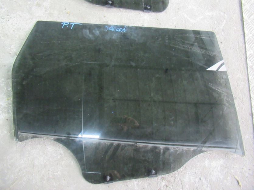 DACIA JOGGER 2022 SZYBA PRAWY TYŁ