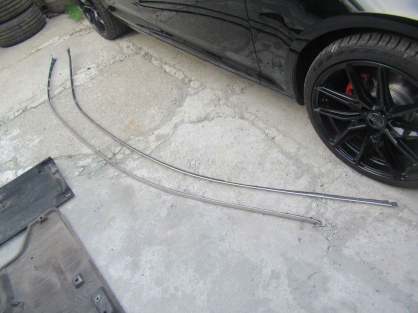 hyundai EQUUS GENESIS 2015 R. 5.0 GDI V8 LISTWA DACHOWA LEWA