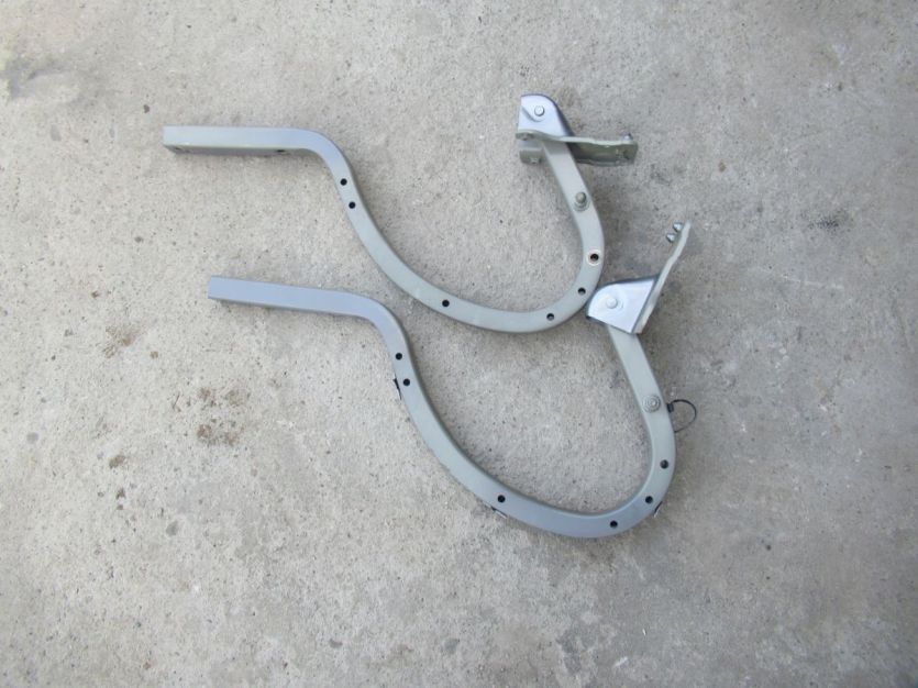 hyundai EQUUS GENESIS 2015 R. 5.0 GDI V8 ZAWIASY KLAPY BAGAŻNIKA