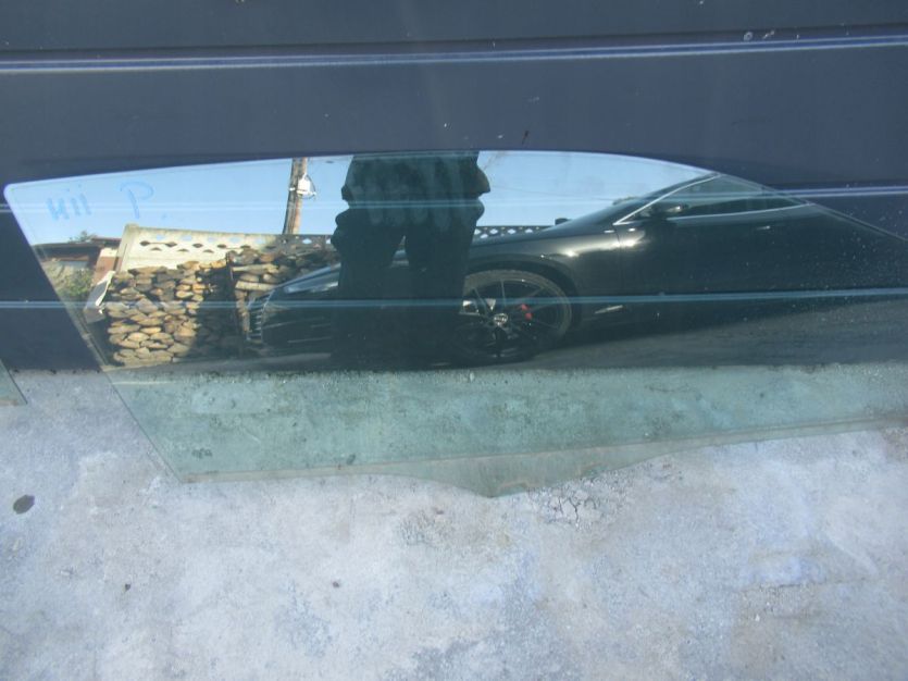 SEAT MII 3D SZYBA PRAWA 1S3845202C