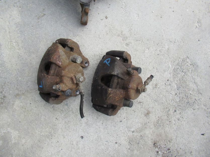 OPEL ADAM S 1.4 TURBO ZACISK HAMULCOWY PRAWY