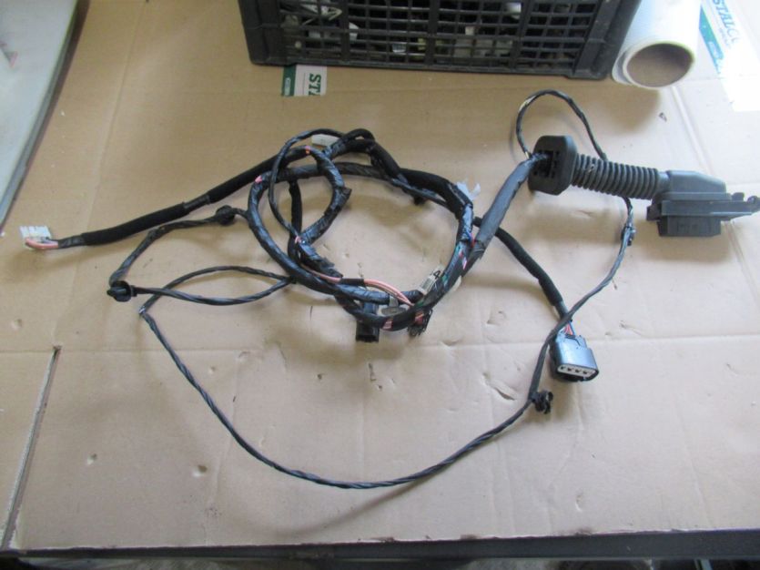 HYUNDAI IX35 LIFT WIĄZKA INSTALACJA DRZWI PRAWY PRZÓD 91630-2Y100