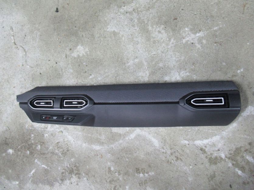 DACIA JOGGER 2023 OSŁONA DESKI DEKOR LISTWA DESKI KRATKA NAWIEWU