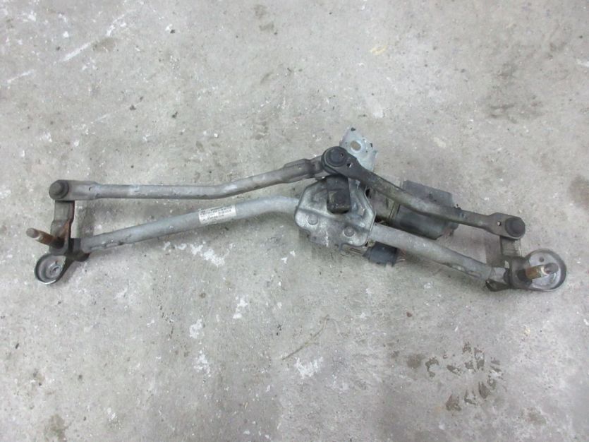 MERCEDES GLK X204 11R. MECHANIZM WYCIERACZEK 3397021439